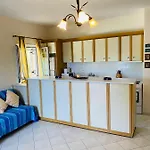 Marina House Fársza
