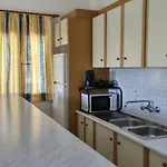 Marina House Apartman *