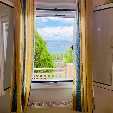 Apartment Marina House Farsa