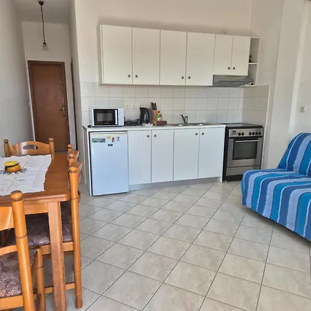 Διαμέρισμα Marina House *