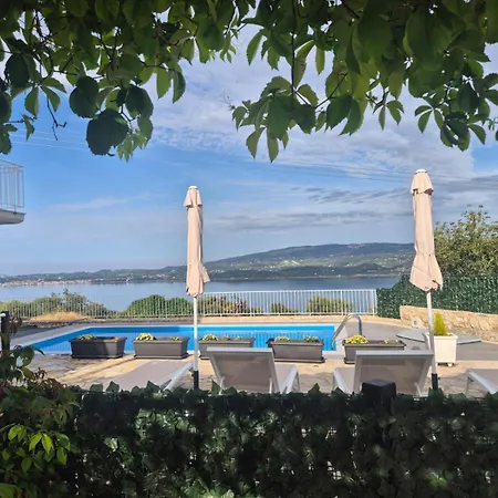 Marina House Διαμέρισμα Φάρσα