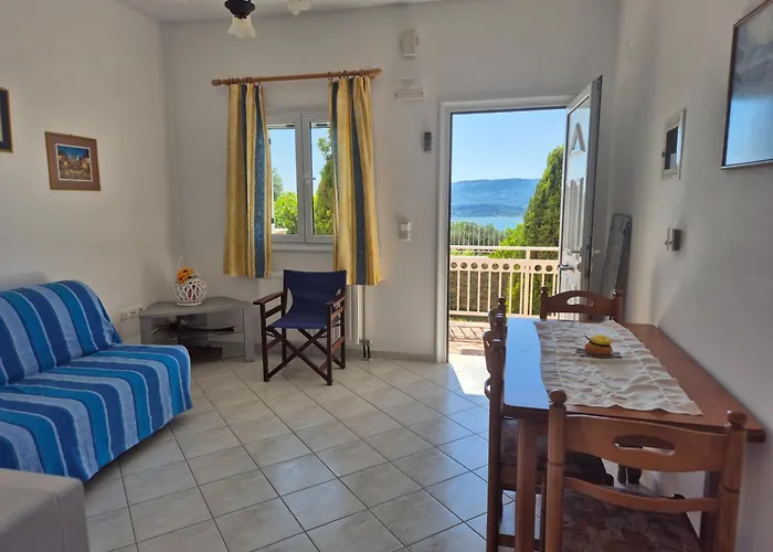 Marina House דירה Fársa