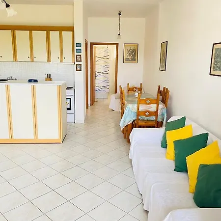 Marina House Апартаменты