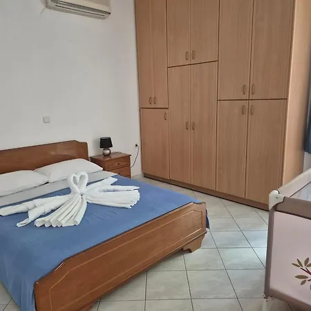 Marina House Апартаменты